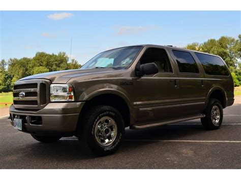 2005 Ford Excursion Information And Photos Momentcar