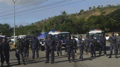 Papua New Guinea In Chaos As Police Open Fire On Students
