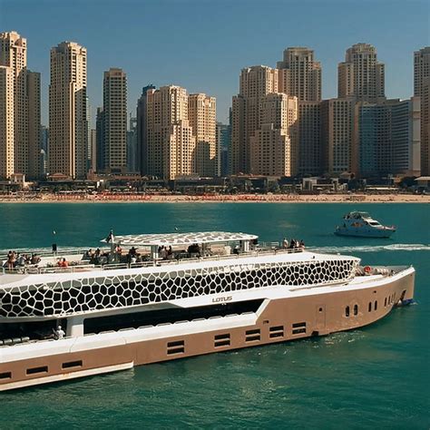 Lotus Mega Yacht Dubai I Clubbing Dubai I Dubai Luxury Yachts