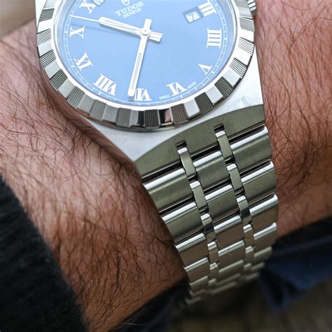 Hands-On - The Tudor Royal Date-Day 41mm Blue Dial (Specs ...