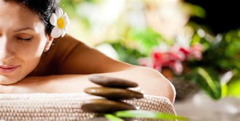 50 Minute Heavenly Massage At Beauty Point Wellness Centre For €2970