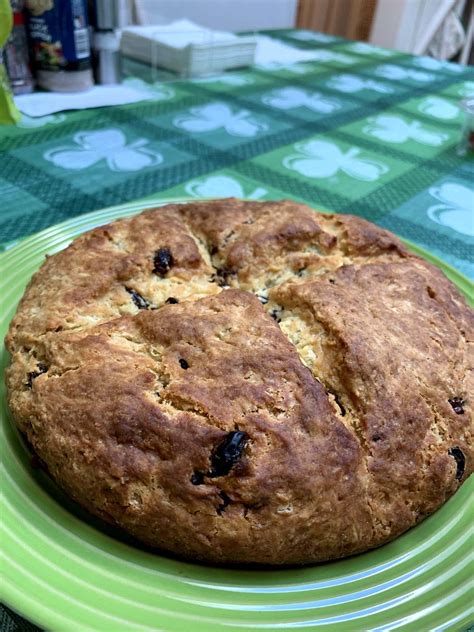 The cookies are flavored with rum, are very easy to make and taste delicious. Irish Soda Bread Recipe With Raisins | Lady and the Blog