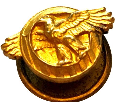 Wwii Us Honorable Discharge Ruptured Duck Lapel Pin Gold Ebay