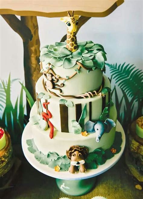 Awesome Jungle Cake Safari Birthday Cakes Jungle Birthday Party