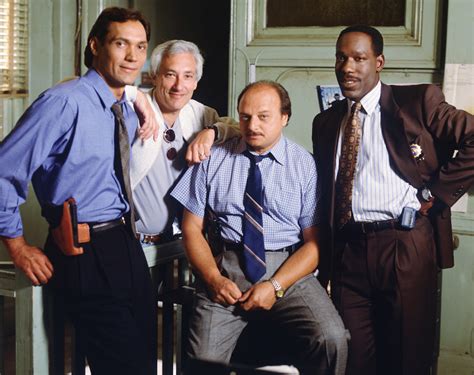 Icymi Abc Looking To Reboot Iconic 90s Cop Drama Nypd Blue Young