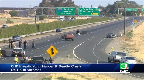 Early Morning Crash Fight On I 5 Leaves 2 Dead