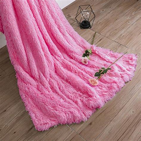 Lochas Super Soft Shaggy Faux Fur Blanket Plush Fuzzy Bed Throw Decorative Washable Cozy Sherpa