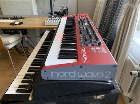 Test Clavia Nord Wave 2 Sample Synthesizer Amazonade