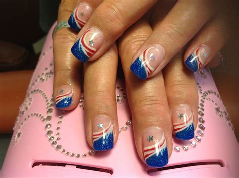 Simple Red White And Blue Nail Designs Design Talk
