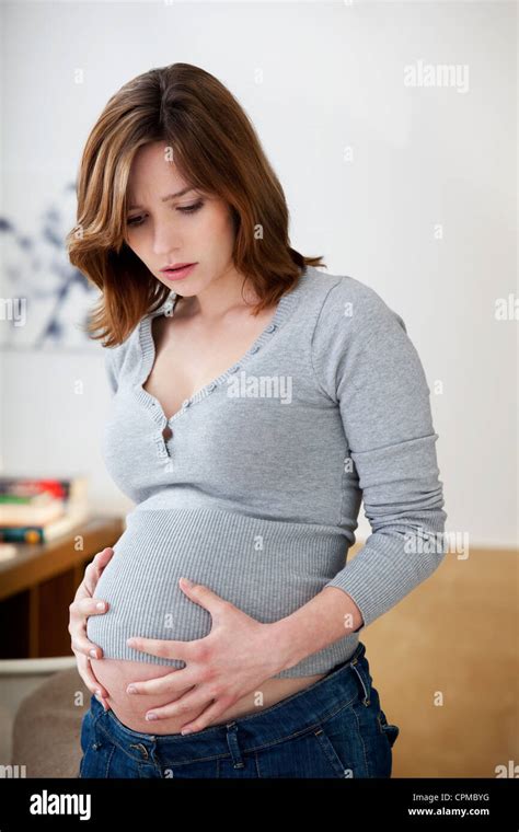 Pregnant Woman Contraction Stock Photo Alamy