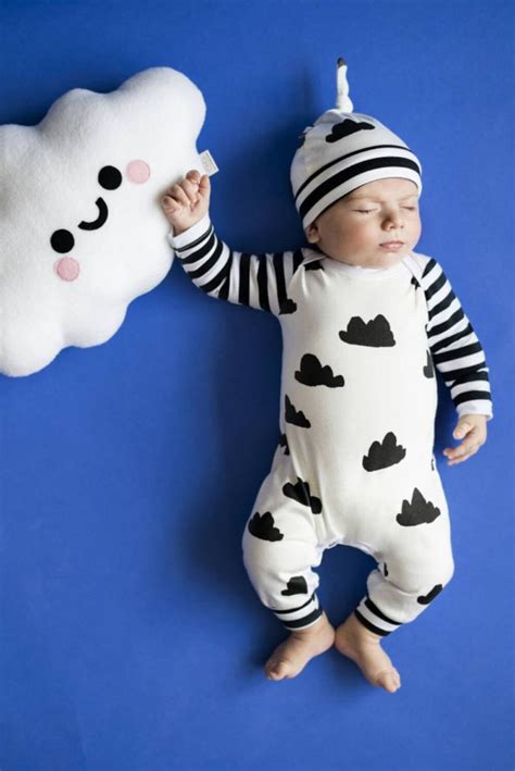 Shops For Gender Neutral Baby Clothes Baby Outfits Newborn Neutral