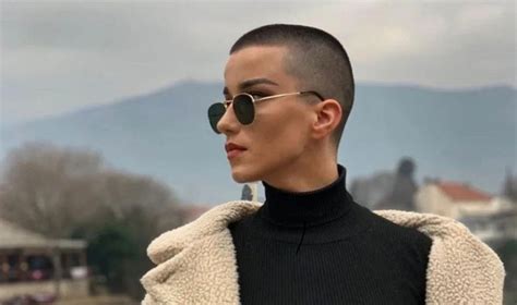 Gutsy Buzz Cuts For Women With Good Taste
