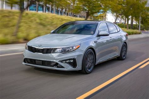 2019 Kia Optima Prices Reviews And Pictures Edmunds