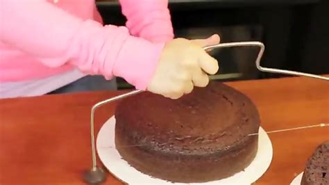How To Make The Portal Cake Nerdy Nummies