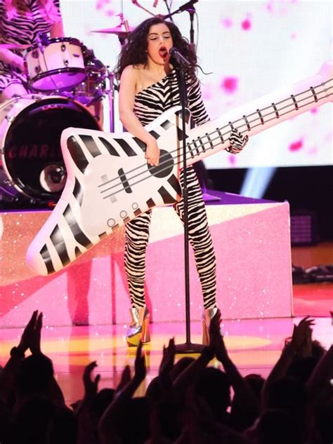 Wow Thats A Big Guitar Charli Miss Xcx Looks Zeb Tastic On Stage At The Mtv Capital