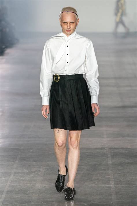 Are Skirts For Men About To Become A Thing Man Skirt London Mens