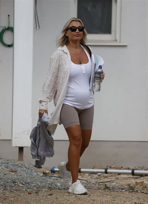 Pregnant BILLIE FAIERS Out In Essex 08 31 2022 HawtCelebs