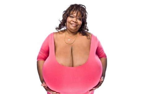 annie hawkins the woman with the biggest natural breasts in the world 2023