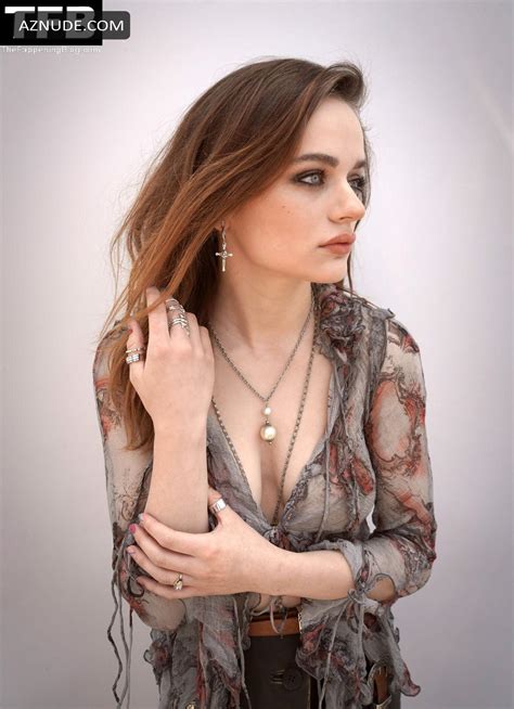 Joey King Sexy Poses Poses Showcasing Her Hot Tits And Legs At The Princess Press Day In Los