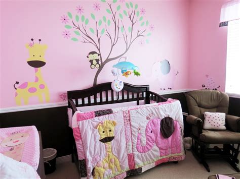 Turn the bedroom into a castle. 32 Dreamy Bedroom Designs For Your Little Princess