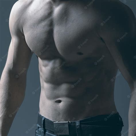 Premium Photo Fitness Model Torso Showing Man With Muscular Torso
