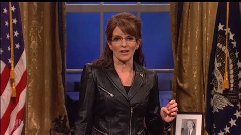 Snl Finale Tina Fey Reprises Sarah Palin Role Watch Variety