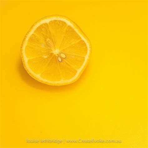 color, yellow theme, and fruit kép | Yellow aesthetic, Yellow photography, Shades of yellow