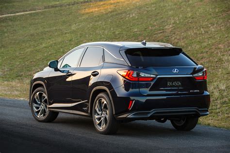 2016 Lexus Rx 350 F Sport And Rx 450h Show Up In Nyc Autoevolution
