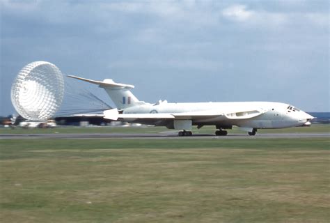 Victor Bomber For Sale In Uk 56 Used Victor Bombers