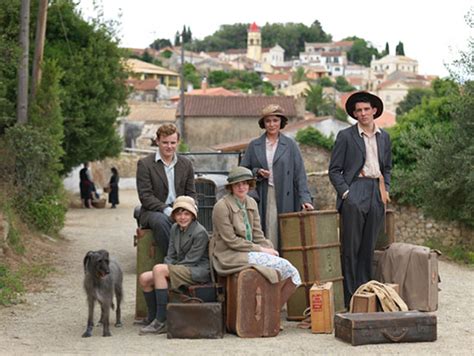 The Durrells Are Packed And Headed To Pbs This Fall Tellyspotting