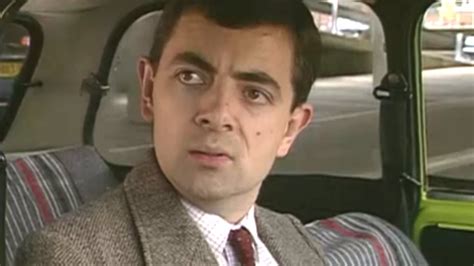 Rowan atkinson mr bean fahrt luxus sportwagen zu schrott welt. Car Park Chaos | Mr. Bean Official - YouTube