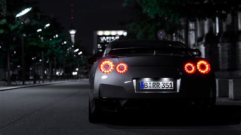 Nissan Gt R Wallpaper For 1366x768