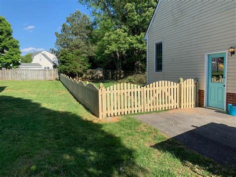 Learn more about our affordable options & get exceptional service from start to finish. Wood Picket Fence | Mechanicsville VA | Fence Scapes, LLC