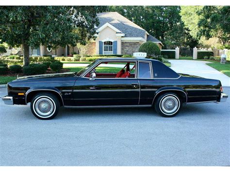 1977 Oldsmobile Delta 88 Royale Coupe For Sale In 3n37gx197103
