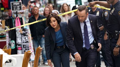 Watch Blue Bloods Season 10 Episode 2 Naughty Or Nice Full Show On