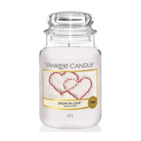 Yankee Candle Snow In Love Large Jar 1249712e Candle Emporium