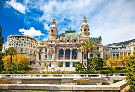 Monaco's history is intertwined with famous names, glamorous. Monaco en Monte-Carlo: bezienswaardigheden en reistips
