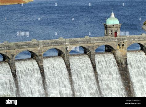 Craig Goch Reservoir Dam Overflowing Close Up Elan Valley Wales Stock
