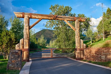Aspen valley ranch, donated to @ppcommfdn by gordon jackson, serves the pikes peak region as a center for innovative education. Aspen Valley Ranch - Michael Fuller Architects