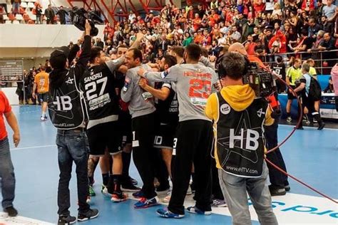 Cs dinamo anunță un nou transfer la echipa campioană la handbal, perfectat de stafful managerial, alături de antrenorul xavier pascual. Handbal masculin: Dinamo București, un pas uriaș spre finală