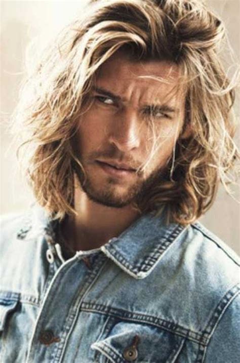 Shaved whiskey, elongated bangs, disheveled tail, these are trends of the fashion season. 15+ Guys Long Hairstyles | The Best Mens Hairstyles & Haircuts