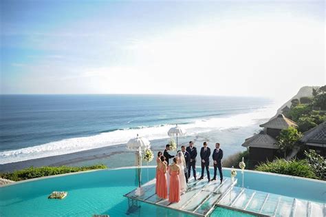 Check out some popular beaches in bali famous for weddings. 5 Reasons To Have a Destination Wedding in Bali ...