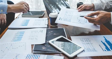 8.500 aktien & etfs, 40.000 derivate provisionsfrei handeln! eToro Gebühren Vergleich: Depotgebühren, Orderkosten ...