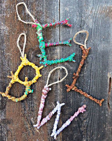 Diy Ideas With Twigs Or Tree Branches Hative Craft Stick Crafts