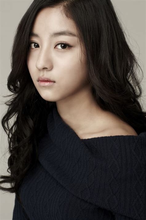 At a distance, spring is green. Kang Min-Ah - AsianWiki