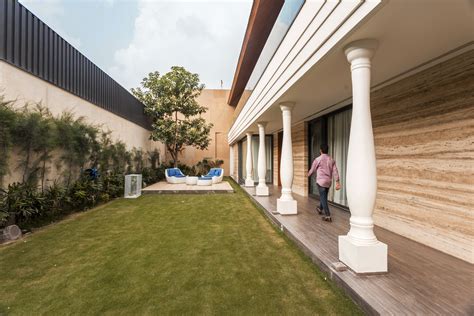 Gallery Of An Indian Modern House 23dc Architects 2