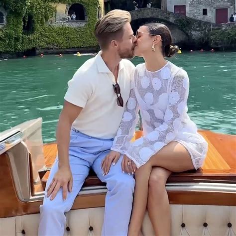 Derek Hough Shares Sweet Video Recapping Honeymoon With Hayley Erbert Hough Abc News