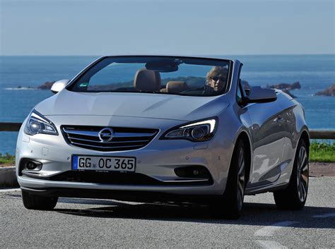 Opel Cascada Im Fahrbericht Auftritt Mondän Preis Bodenständig Auto