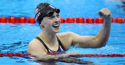 Katie Ledecky Nabs Her Second Olympic Gold Medal In Rio Huffpost
