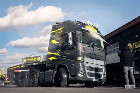 Volvo Fh X Steered U Liftable Vla In Lichtenfels Germany